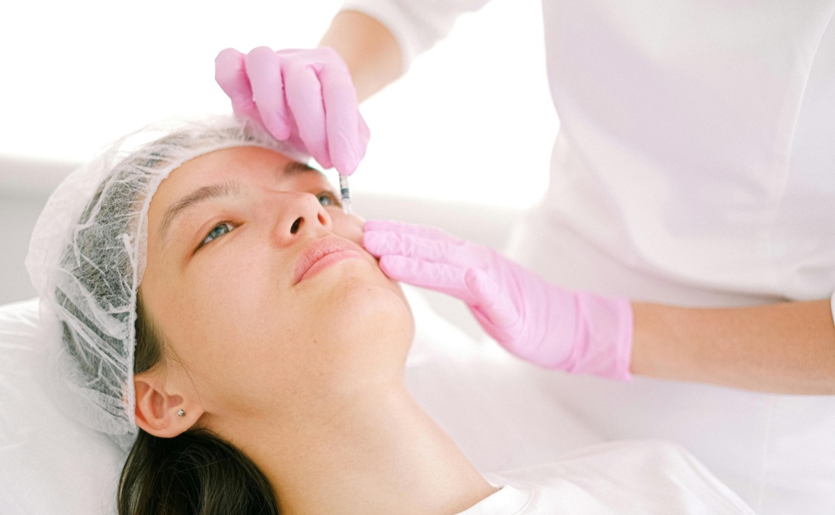 Botoks Chorzów – bezpieczne wygładzanie zmarszczek blisko Ciebie - Serwis informacyjny z Raciborza - naszraciborz.pl