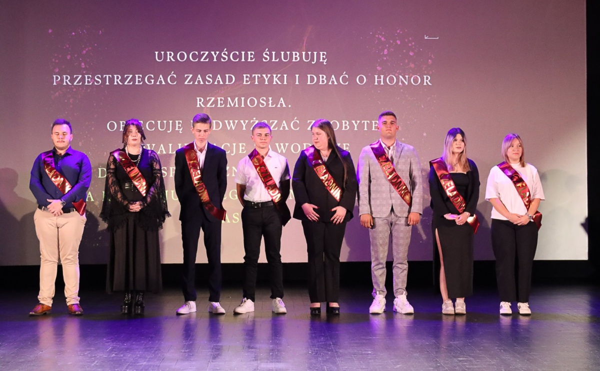 Młodzi rzemieślnicy zostali wyzwoleni - Serwis informacyjny z Raciborza - naszraciborz.pl