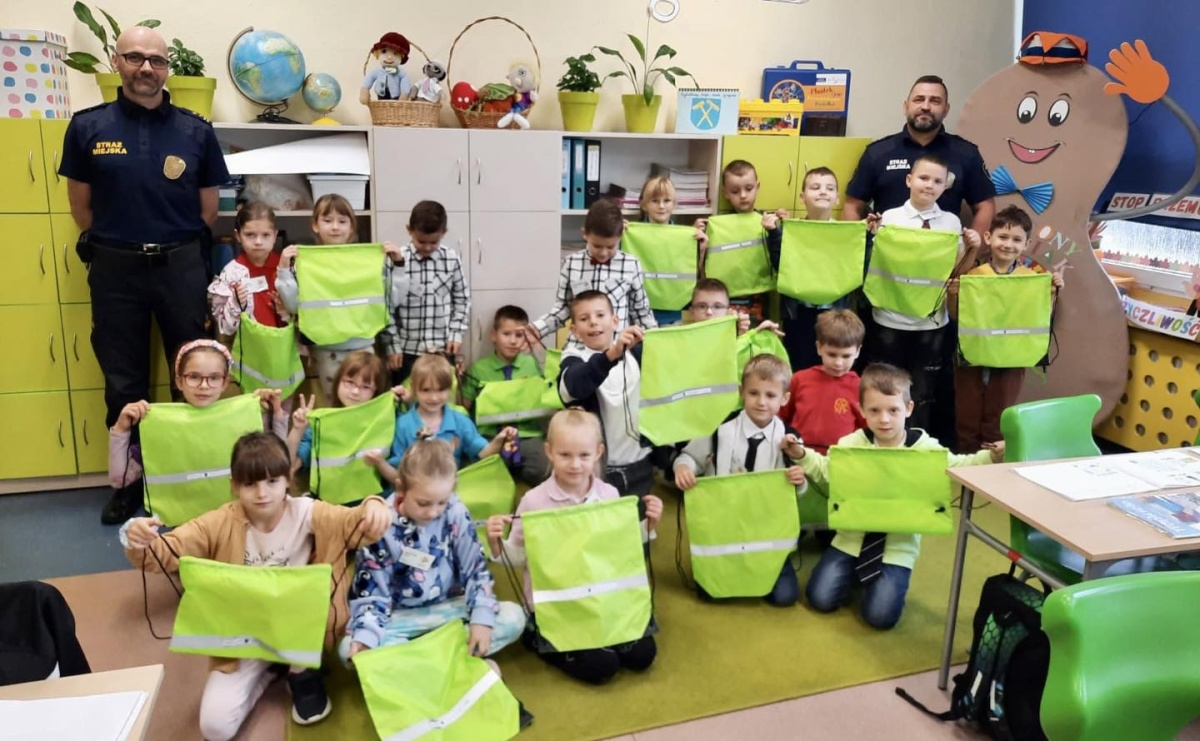 Rydułtowy: Strażnicy miejscy odwiedzili szkoły i przedszkola - Serwis informacyjny z Raciborza - naszraciborz.pl