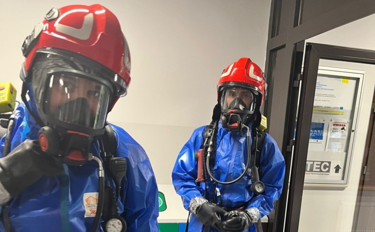 Strażacy doskonalili swoje umiejętności w PCKZiU w Wodzisławiu Śląskim - Serwis informacyjny z Raciborza - naszraciborz.pl