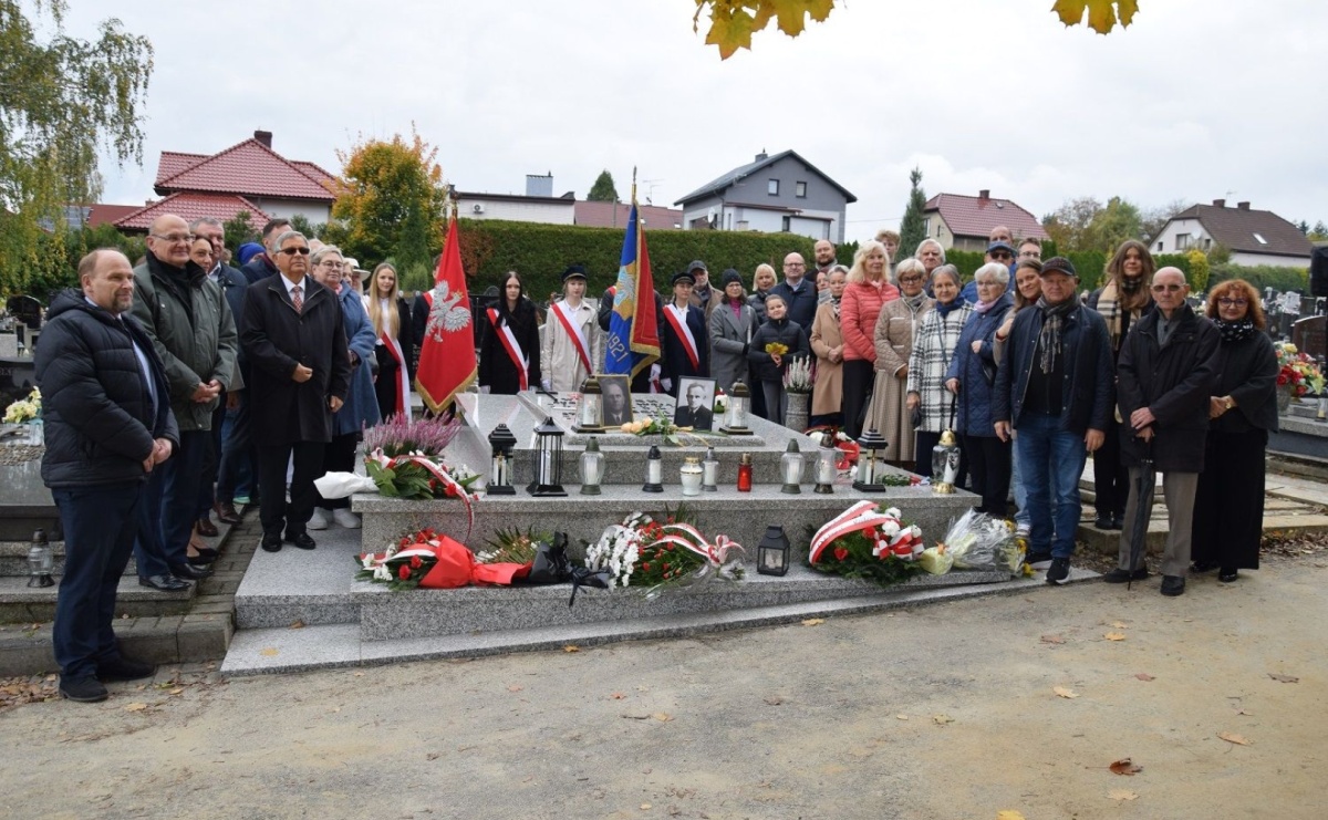 W Wodzisławiu Śląskim upamiętniono powstańca śląskiego Augustyna Wyleżycha - Serwis informacyjny z Raciborza - naszraciborz.pl