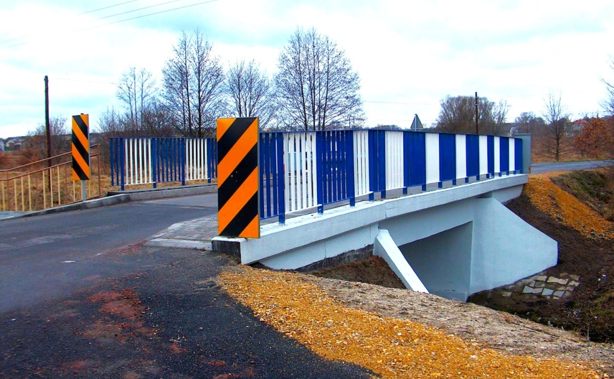 Rusza budowa chodnika przy ulicy Starowiejskiej w Wodzisławiu Śląskim - Serwis informacyjny z Raciborza - naszraciborz.pl