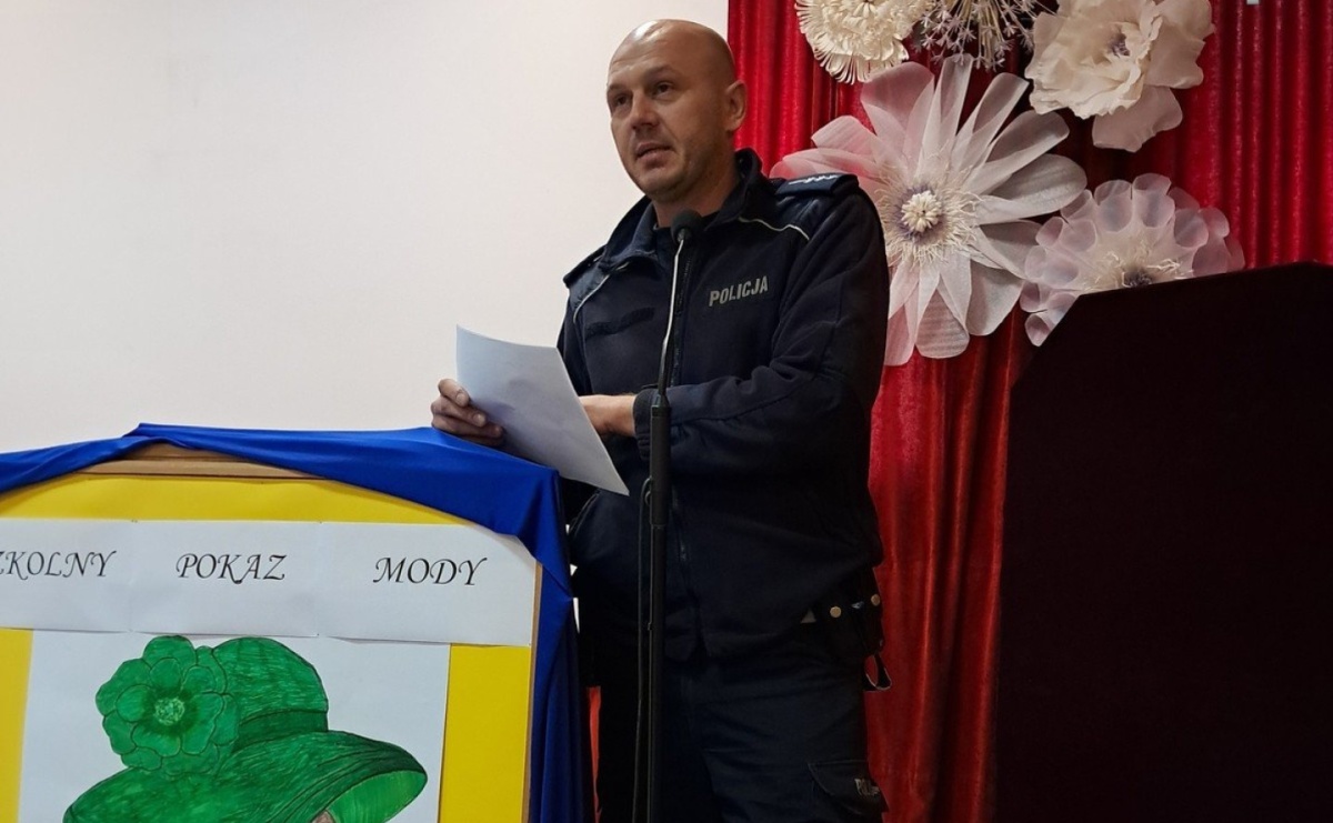 O bezpieczeństwie w ruchu drogowym w szkole w Marklowicach - Serwis informacyjny z Raciborza - naszraciborz.pl