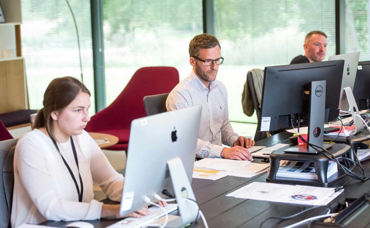 Kompleksowa obsługa kadr i płac – kiedy warto postawić na pełny outsourcing? - Serwis informacyjny z Raciborza - naszraciborz.pl