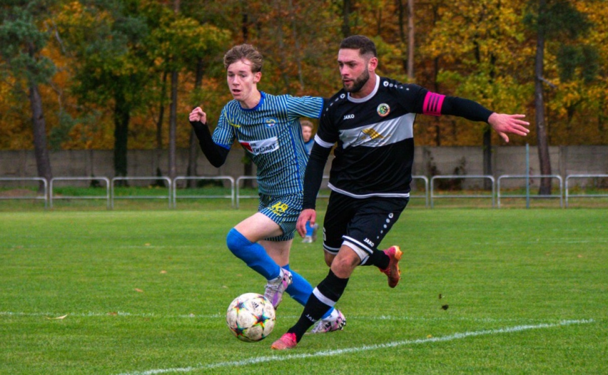 Stal za silna dla Górnika. Kuźnia górą nad Pszowem [FOTO] - Serwis informacyjny z Raciborza - naszraciborz.pl