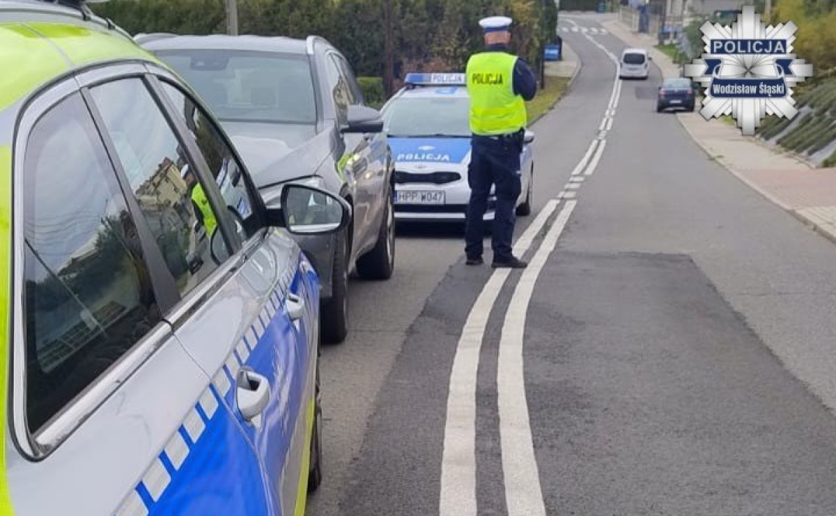 Krostoszowice: Pijany 20-latek spowodował kolizję - Serwis informacyjny z Raciborza - naszraciborz.pl