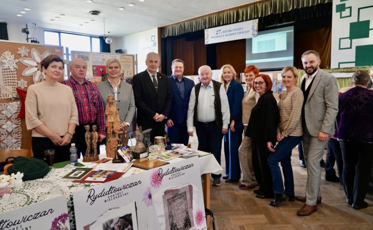 Rydułtowskie stowarzyszenia na Festiwalu Stowarzyszeń w Orlovej [FOTO] - Serwis informacyjny z Raciborza - naszraciborz.pl