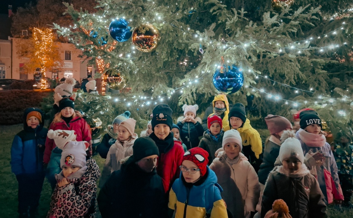 Wodzisławska choinka rozbłyśnie już 6 grudnia - Serwis informacyjny z Raciborza - naszraciborz.pl