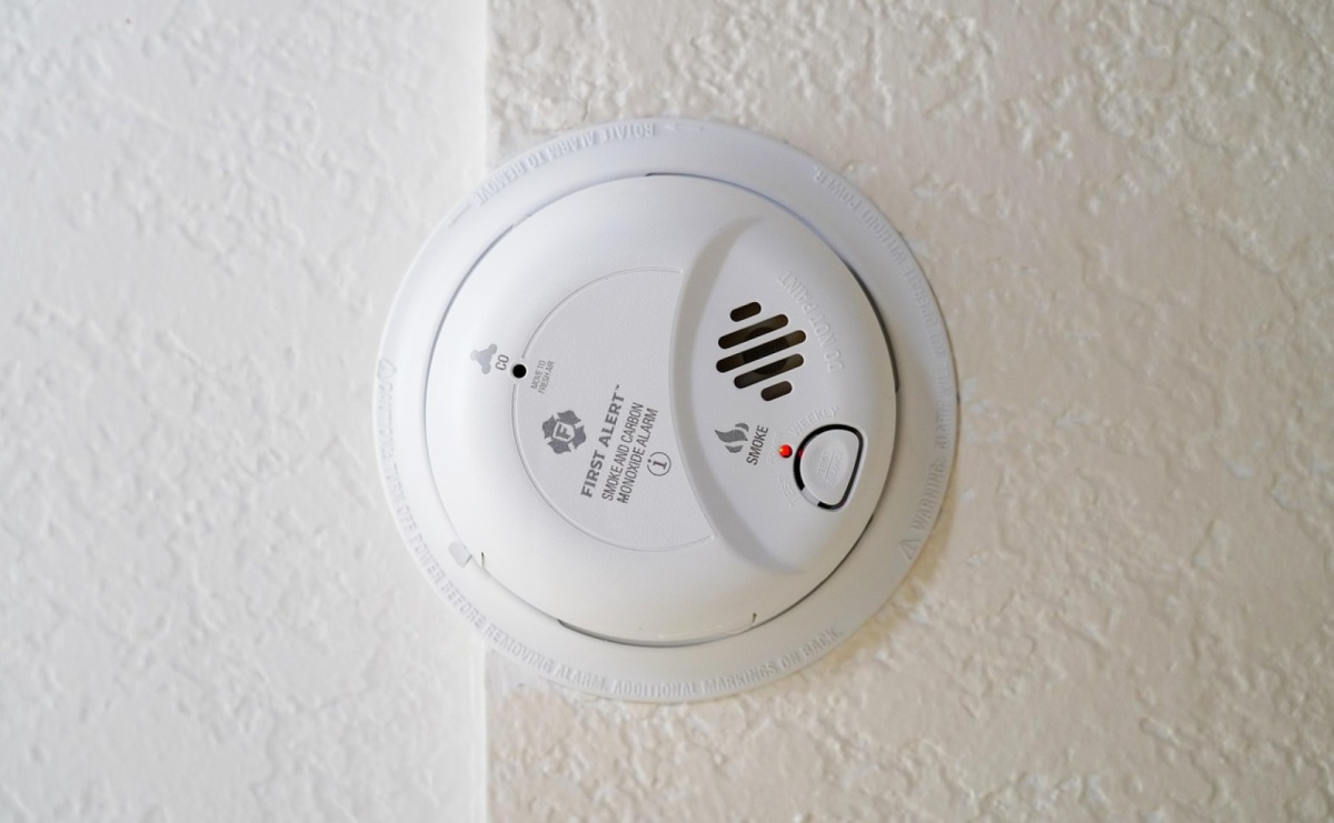 Dym i tlenek węgla nie dają drugiej szansy. Zainstaluj czujkę CO - Serwis informacyjny z Raciborza - naszraciborz.pl