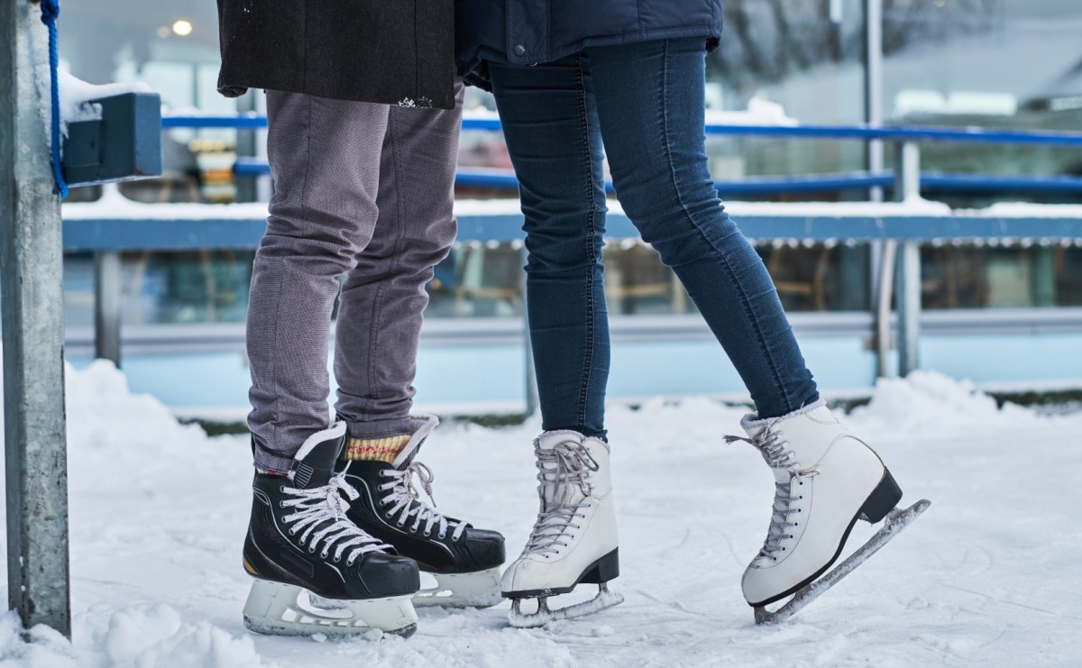 Inauguracja sezonu łyżwiarskiego w Wodzisławiu Śląskim. Miejskie lodowisko w nowej lokalizacji - Serwis informacyjny z Raciborza - naszraciborz.pl