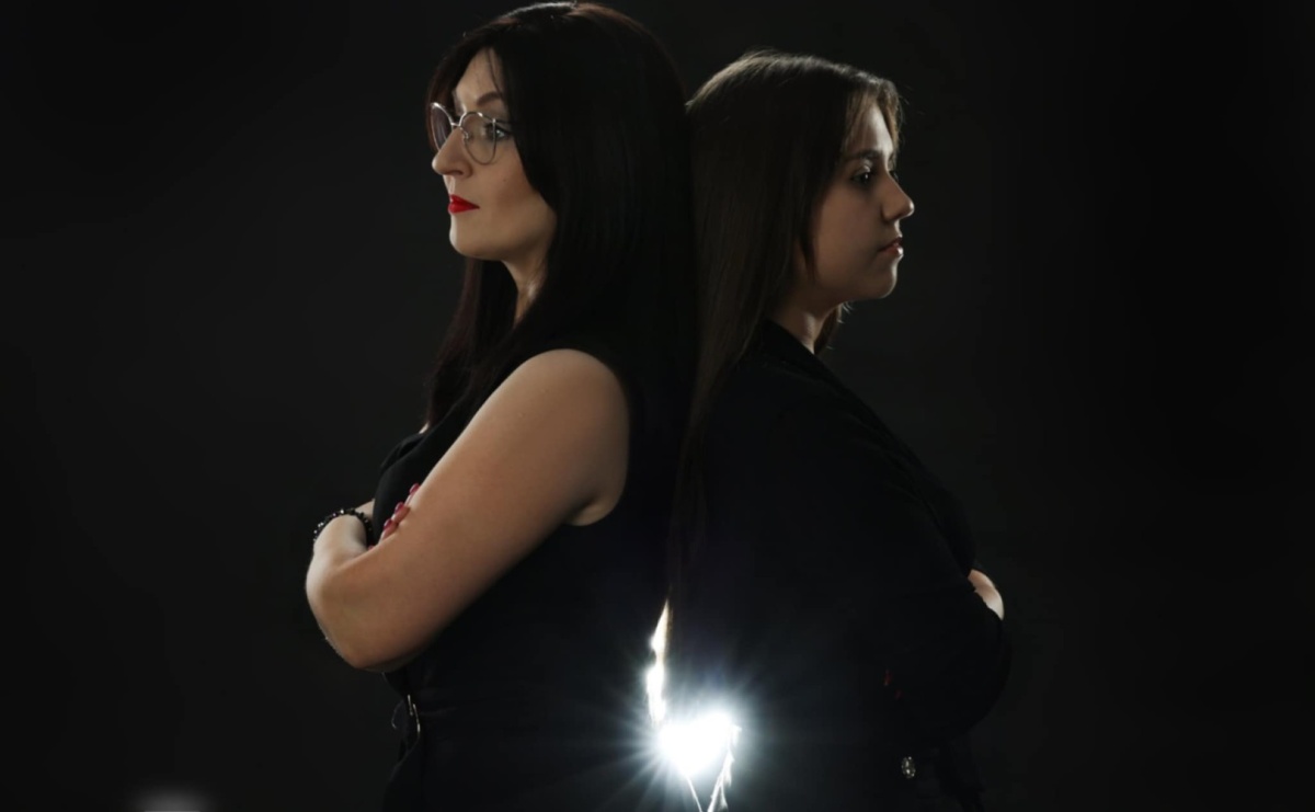 Samotność w erze ekranów – spotkanie autorskie z twórczyniami powieści OFF - Serwis informacyjny z Raciborza - naszraciborz.pl