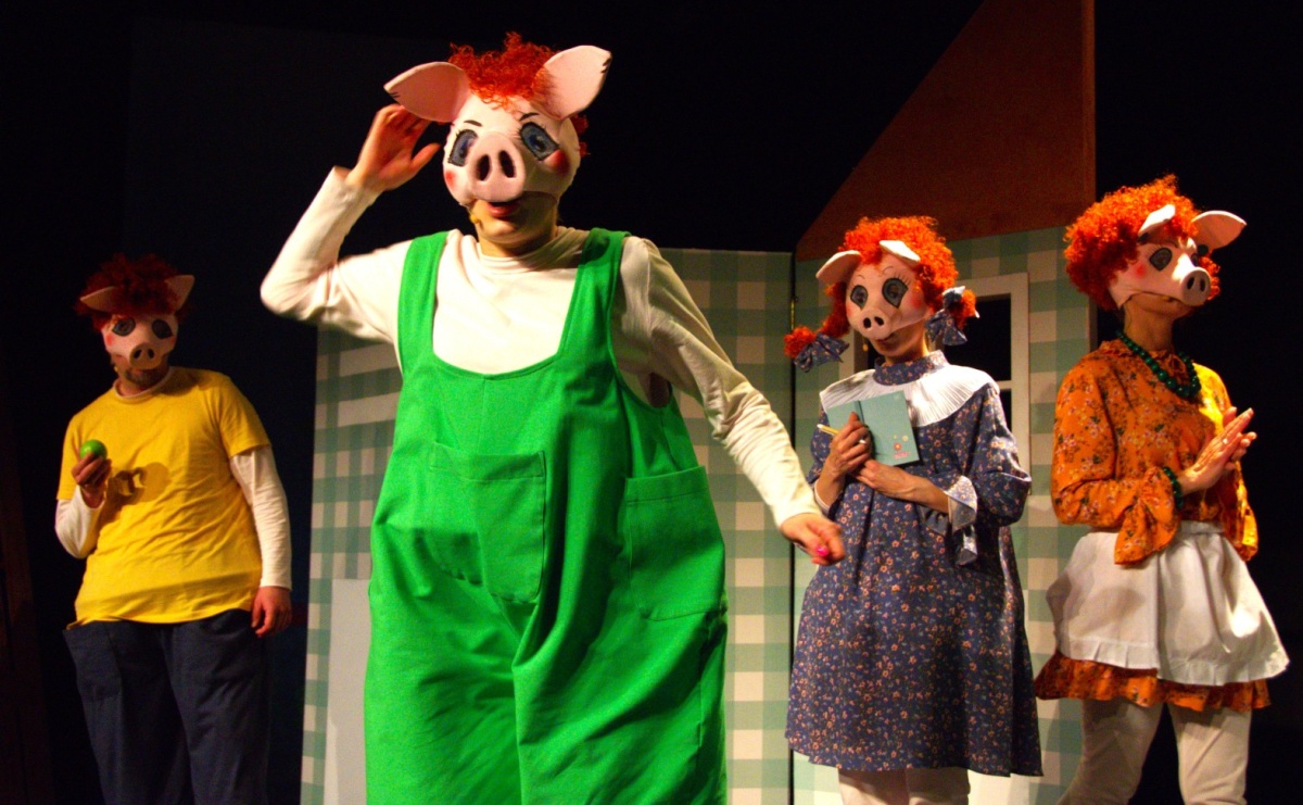 Trzy świnki. WCK zaprasza na spektakl rodzinny - Serwis informacyjny z Raciborza - naszraciborz.pl