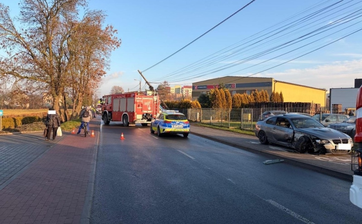 Wypadek na Kokoszyckiej zakończył się tragedią. 72-latka zmarła w szpitalu - Serwis informacyjny z Raciborza - naszraciborz.pl