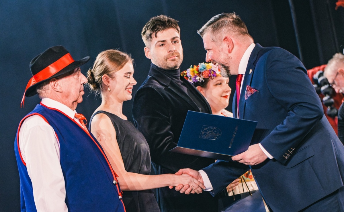 Artyści z WCK nagrodzeni na Gali Twórców Kultury Miasta Wodzisław Śląski - Serwis informacyjny z Raciborza - naszraciborz.pl