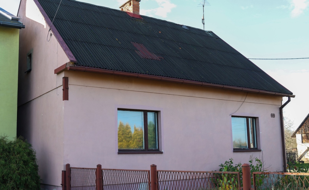 Dom z dużą działką w dzielnicy Wilchwy na sprzedaż - Serwis informacyjny z Raciborza - naszraciborz.pl