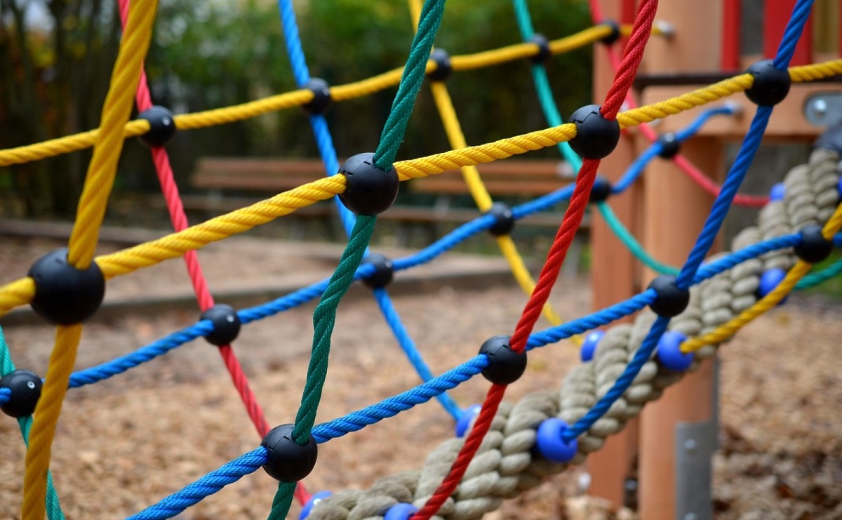 Budowa placów zabaw – sprawdź ofertę Alpinka - Serwis informacyjny z Raciborza - naszraciborz.pl