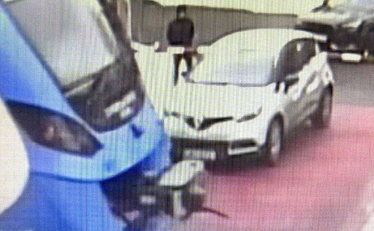 O krok od tragedii w Wodzisławiu Śląskim. Wjechała na przejazd kolejowy, gdy zamykały się rogatki - Serwis informacyjny z Raciborza - naszraciborz.pl