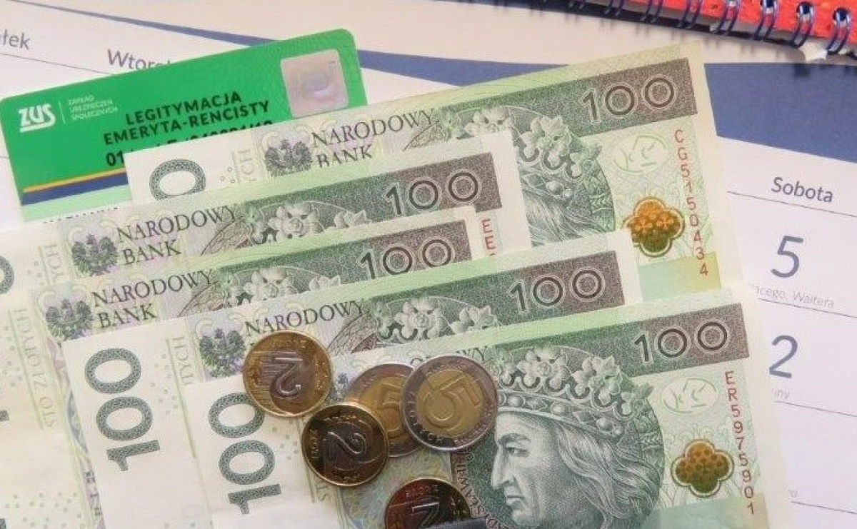 ZUS przelicza emerytury czerwcowe: świadczenia rosną średnio o ponad 200 zł  - Serwis informacyjny z Raciborza - naszraciborz.pl