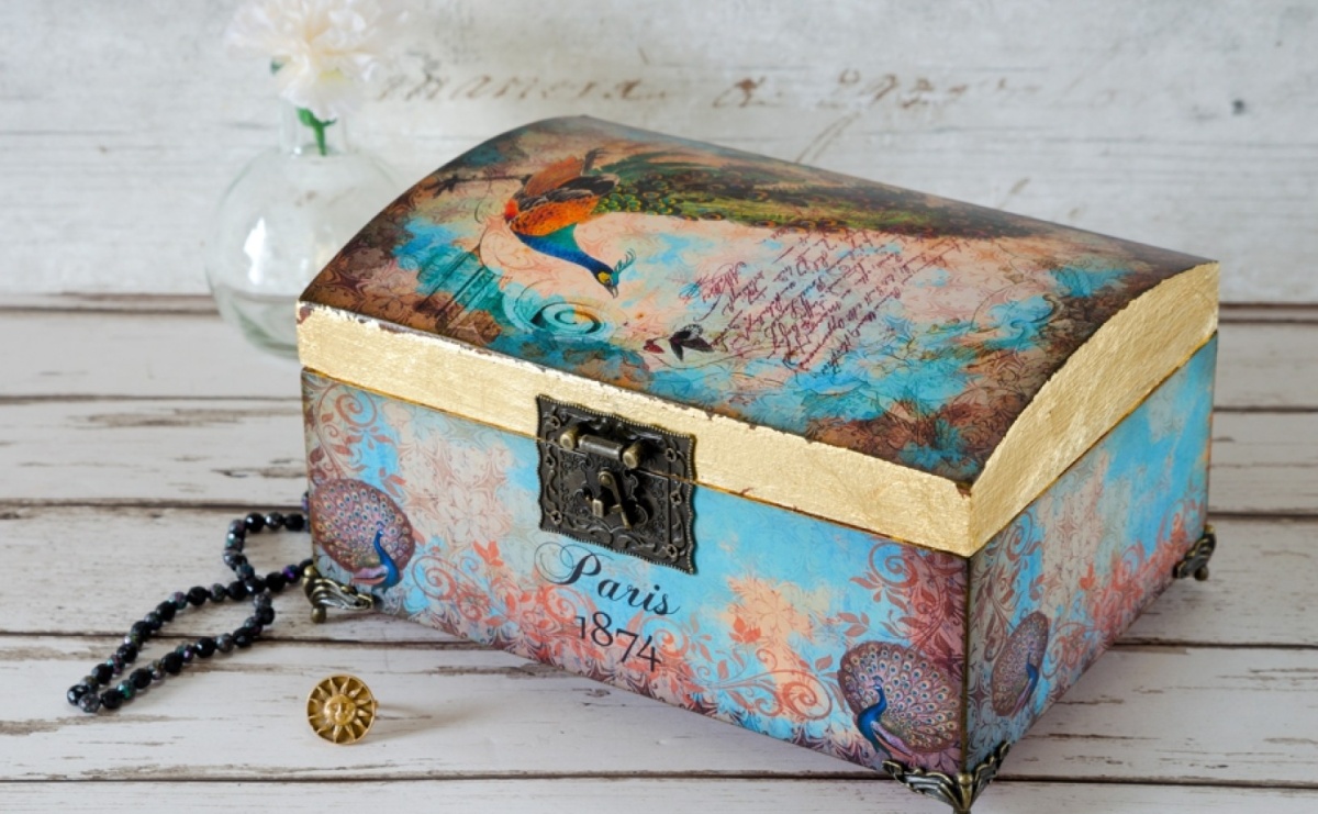 Podróż do Prowansji – decoupage na drewnie - Serwis informacyjny z Raciborza - naszraciborz.pl