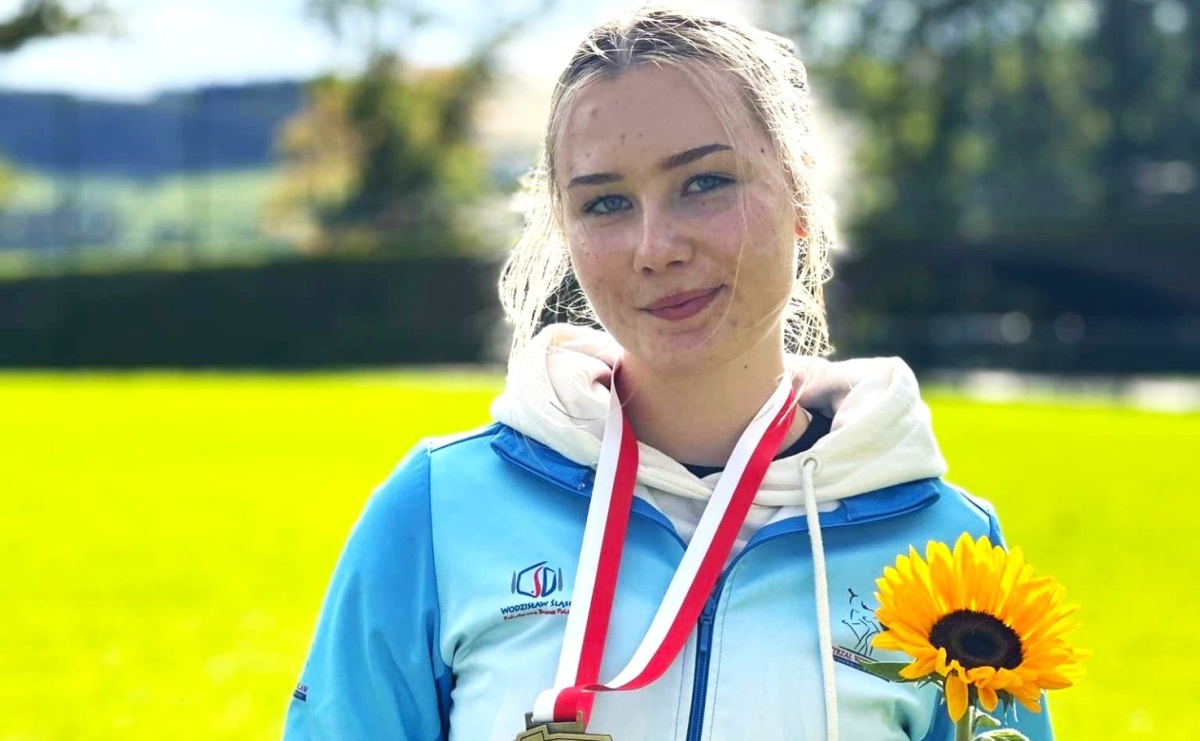 Kinga Tkocz w reprezentacji Polski na Mistrzostwa Świata. Kolejny krok w sportowej karierze wodzisławskiej biathlonistki  - Serwis informacyjny z Raciborza - naszraciborz.pl