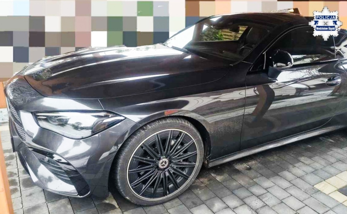 Policja odzyskała skradzionego Mercedesa - Serwis informacyjny z Raciborza - naszraciborz.pl