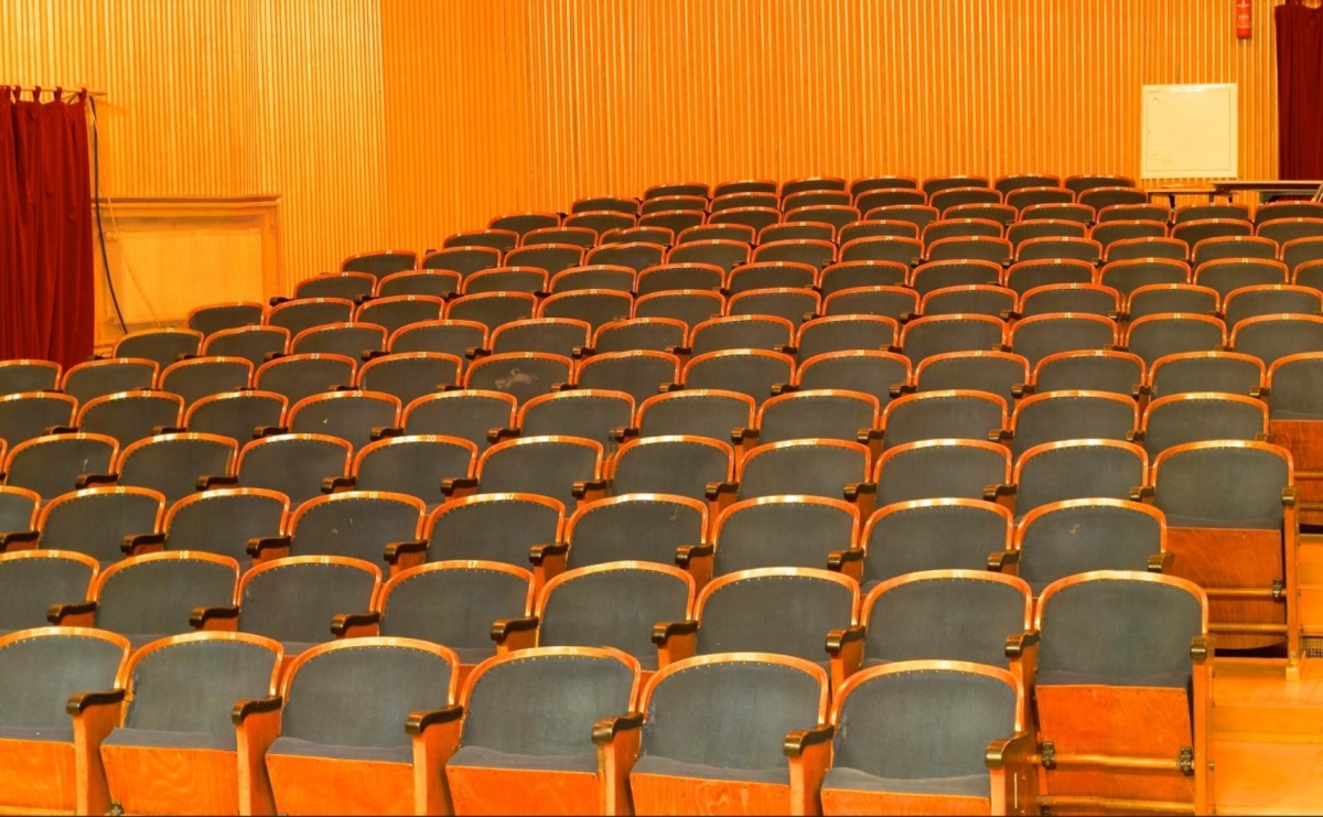 Modernizacja sali widowiskowej MOK Radlin z dofinansowaniem Ministerstwa Kultury - Serwis informacyjny z Raciborza - naszraciborz.pl