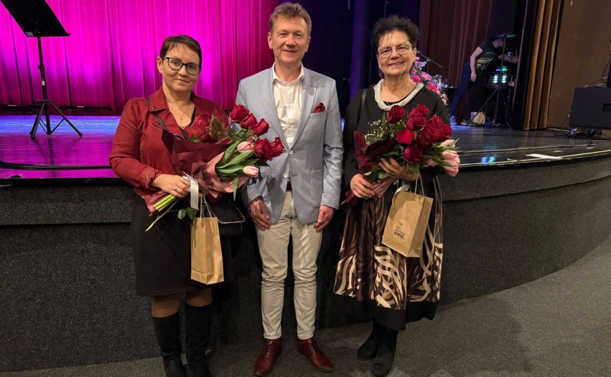 Złote Odznaki dla mieszkanek Gminy Mszana. Wyróżnienia dla kobiet zaangażowanych w kulturę i media - Serwis informacyjny z Raciborza - naszraciborz.pl