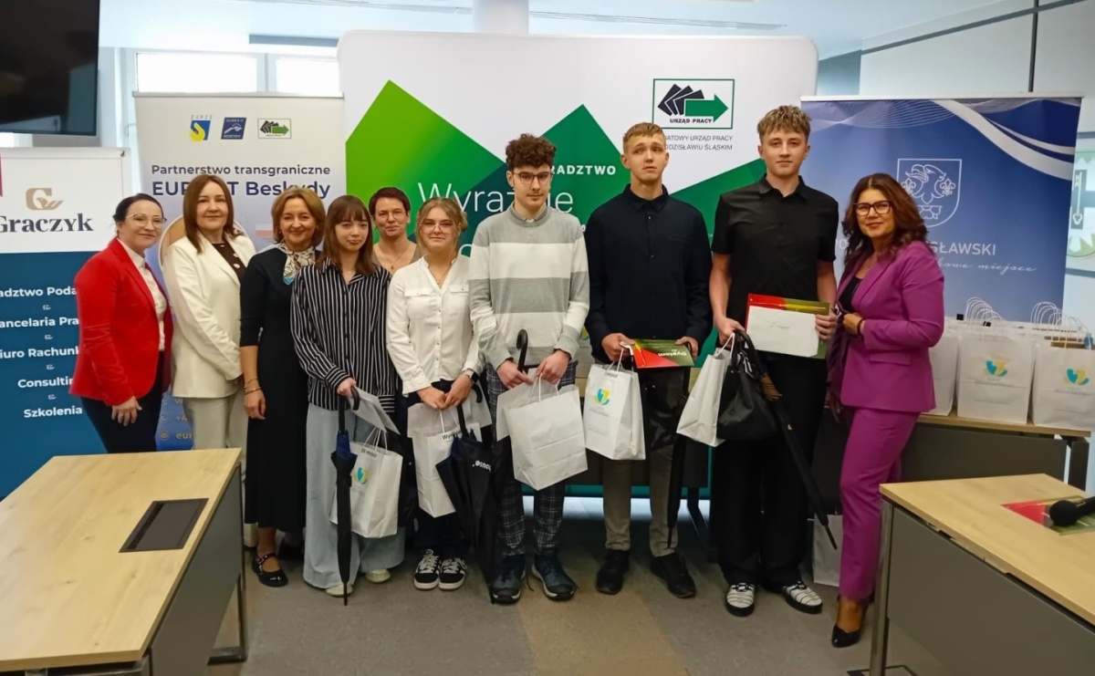 Rynek pracy bez tajemnic. Uczniowie z regionu pokazali swoją wiedzę - Serwis informacyjny z Raciborza - naszraciborz.pl