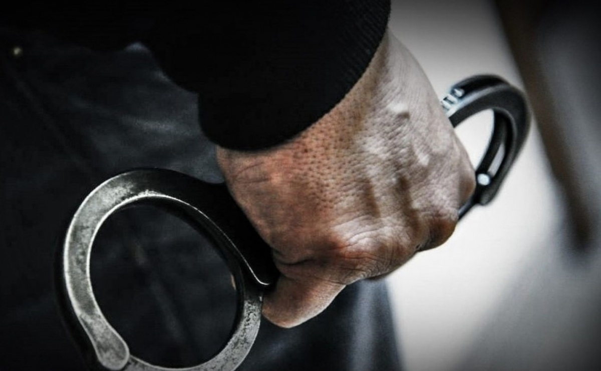 Policyjny strzał w dziesiątkę: Kierowca bez prawka, pasażerowie z wyrokami - Serwis informacyjny z Wodzisławia - naszwodzislaw.com