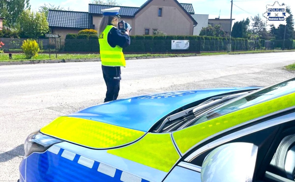 Bezpieczniej niż rok temu. Podsumowanie świątecznego weekendu na drogach - Serwis informacyjny z Wodzisławia - naszwodzislaw.com