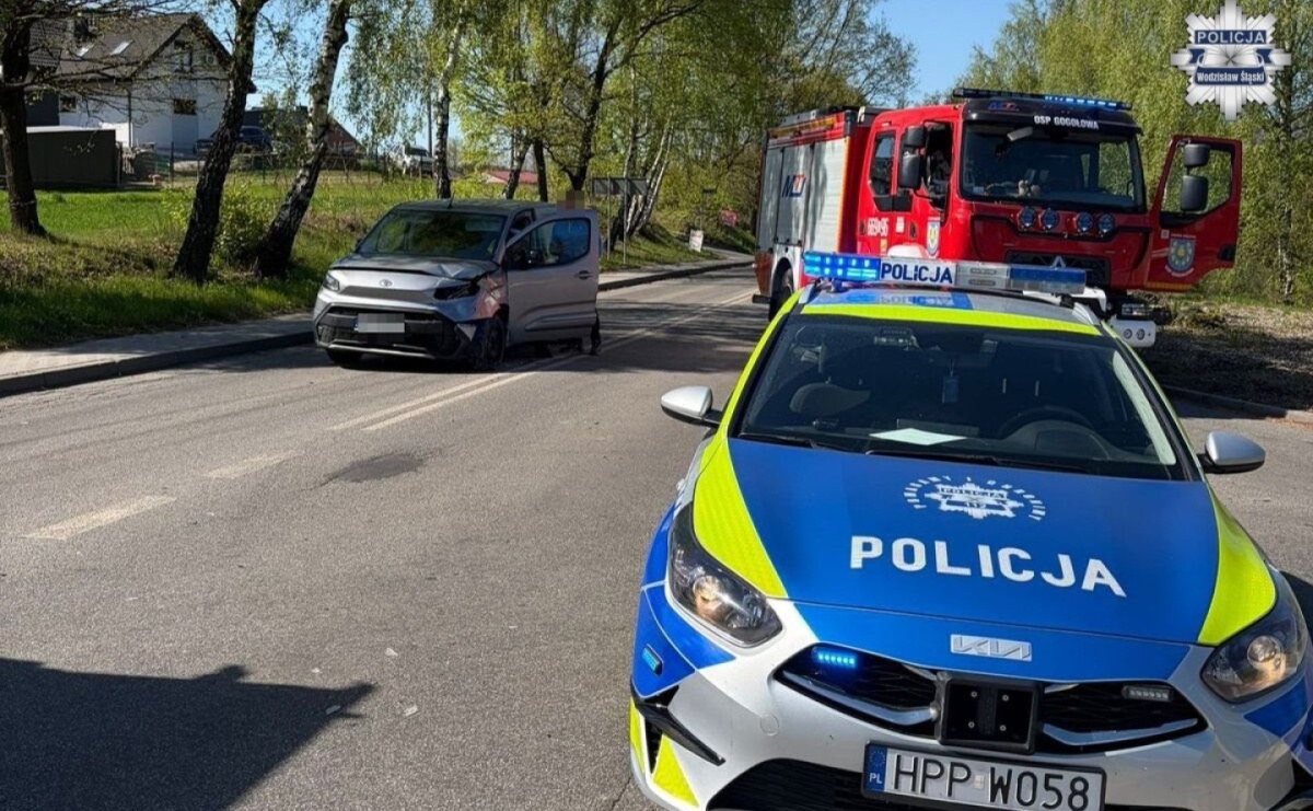 Groźne zdarzenie na skrzyżowaniu w Gogołowej. Decydowały sekundy - Serwis informacyjny z Raciborza - naszraciborz.pl