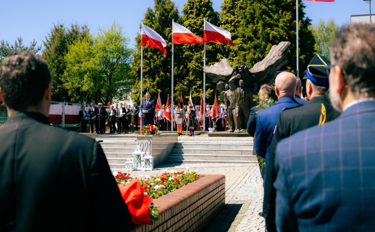 Wodzisław Śląski pamięta o Konstytucji 3 Maja. Uroczystości z udziałem mieszkańców i władz - Serwis informacyjny z Wodzisławia - naszwodzislaw.com