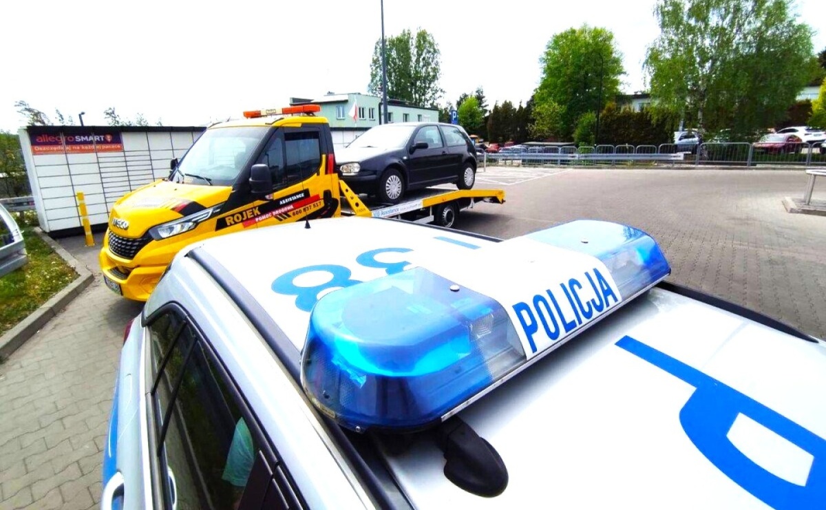 Stłuczka na parkingu ujawniła szereg przestępstw. 46-latek z Radlina w poważnych tarapatach - Serwis informacyjny z Wodzisławia - naszwodzislaw.com