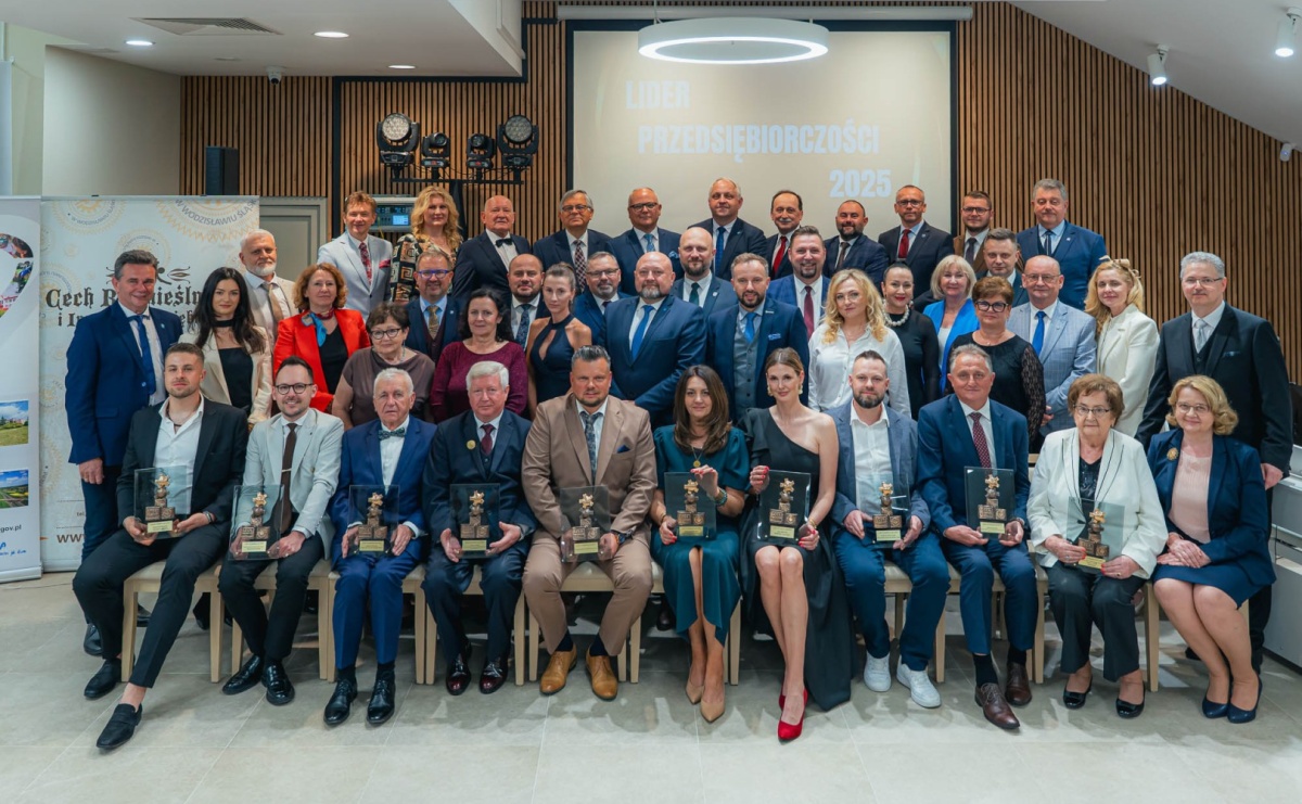 Liderzy przedsiębiorczości uhonorowani. Te firmy wyznaczają kierunek rozwoju regionu [FOTO] - Serwis informacyjny z Raciborza - naszraciborz.pl