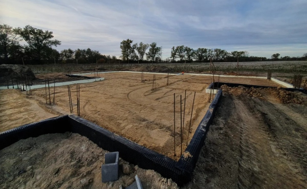 Fundament z hydroizolacją pod budowę domu na terenie górniczym — powiat wodzisławski (CoreLTB Builders)