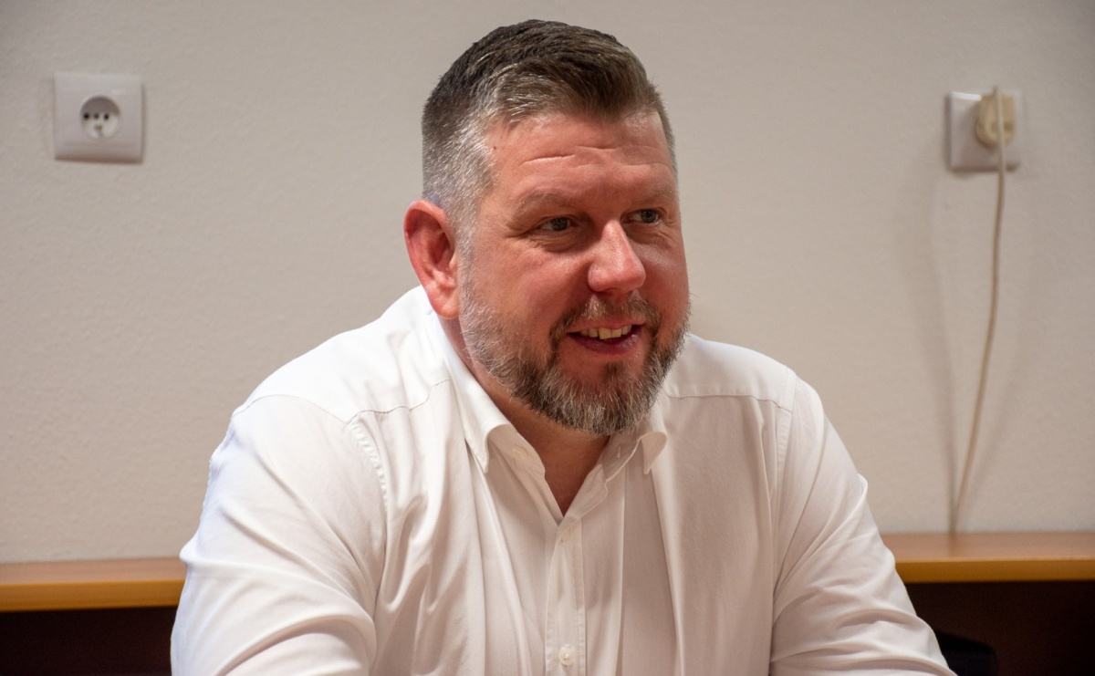 Prezydent Wodzisławia zabrał głos ws. dzików. Mieczysław Kieca: nie zablokowałem odstrzału dzików - Serwis informacyjny z Raciborza - naszraciborz.pl