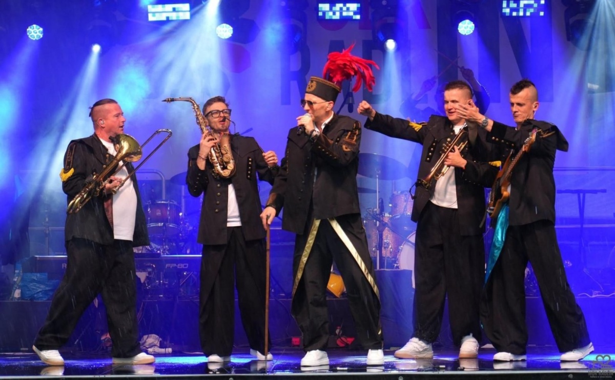 Folk, muzyka i emocje mimo deszczu. Za nami II Festiwal FOLK IN RADLIN - Serwis informacyjny z Raciborza - naszraciborz.pl