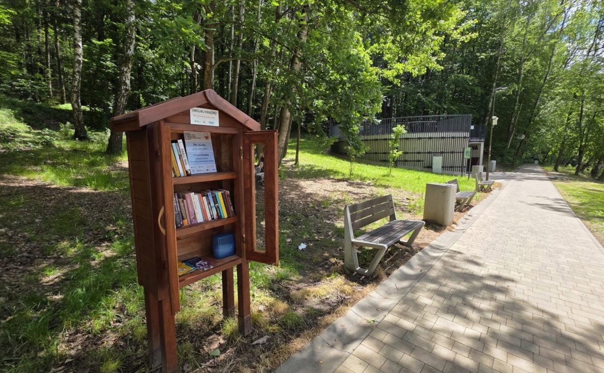 Książki wychodzą na miasto. W Wodzisławiu ruszył bookcrossing - Serwis informacyjny z Raciborza - naszraciborz.pl