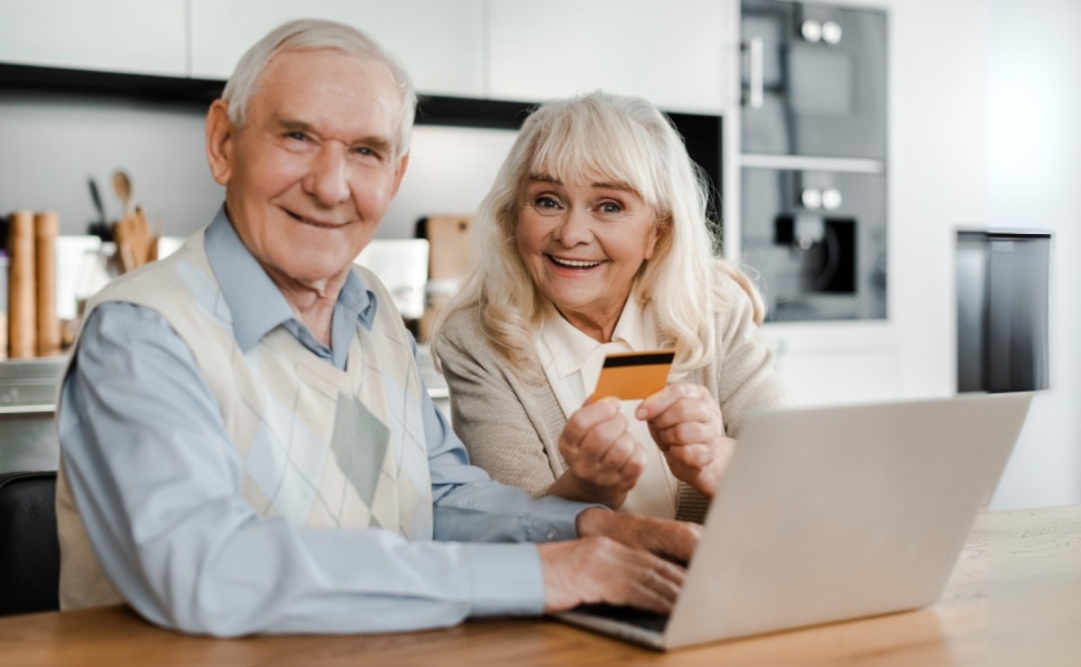 Jak nie dać się oszukać w sieci? Bezpłatne webinarium dla seniorów już 29 czerwca - Serwis informacyjny z Raciborza - naszraciborz.pl