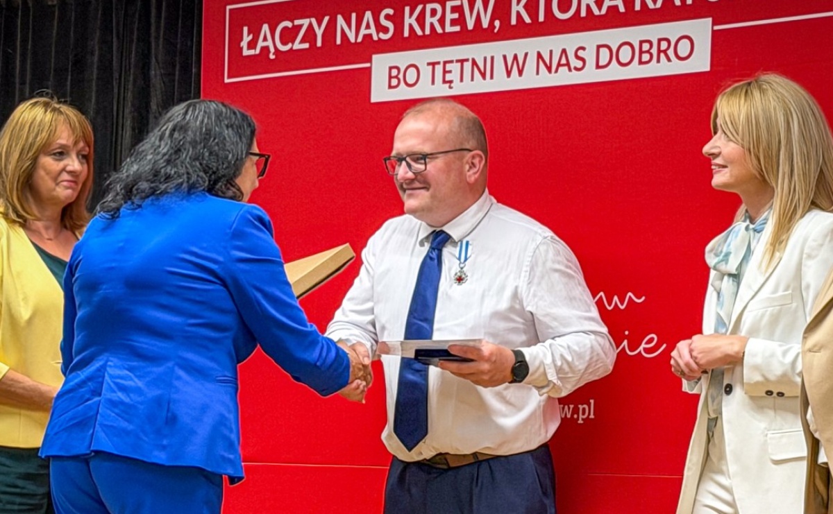 Zasłużeni krwiodawcy z regionu uhonorowani na Zamku Piastowskim w Raciborzu - Serwis informacyjny z Raciborza - naszraciborz.pl