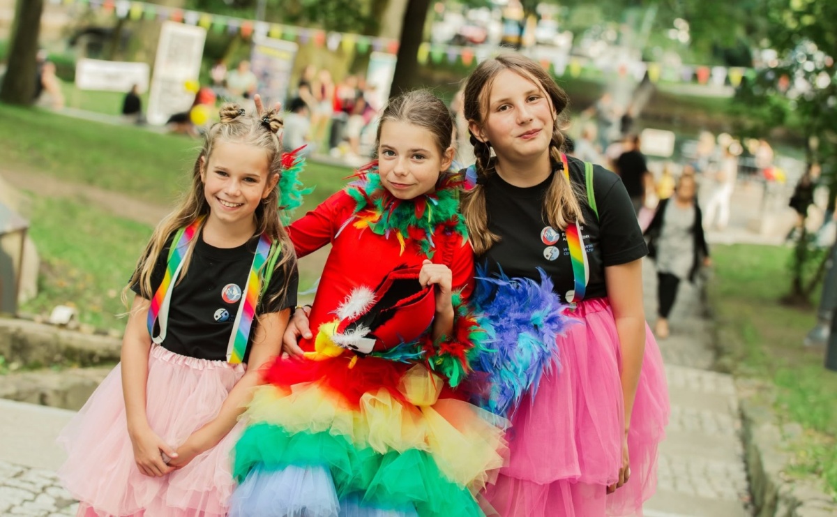 ARA!Fest już 27 czerwca. Park Zamkowy zamieni się w tropikalną krainę sztuki i zabawy - Serwis informacyjny z Raciborza - naszraciborz.pl