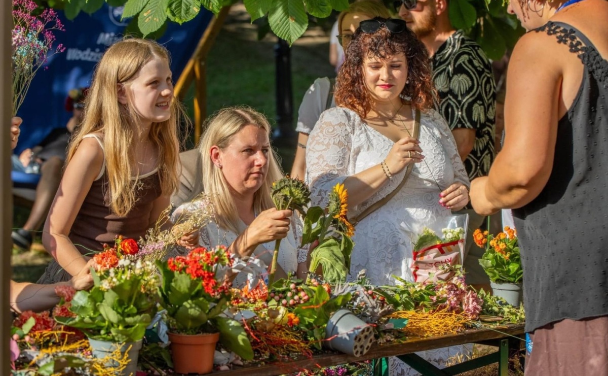 Od słowiańskich tradycji po ogniste widowisko. Tak świętowano Noc Świętojańską w Wodzisławiu [FOTO i WIDEO] - Serwis informacyjny z Raciborza - naszraciborz.pl
