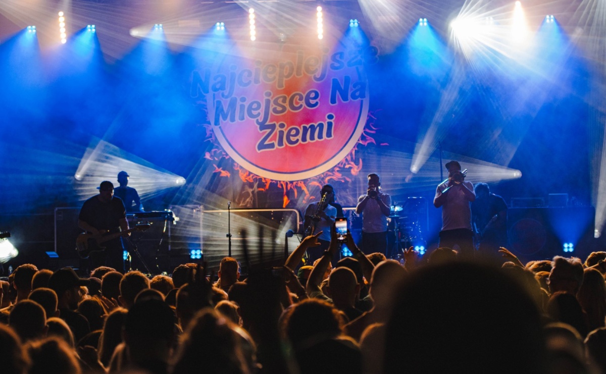 Znamy godzinowy line-up Najcieplejszego Miejsca na Ziemi. Mesajah, Strachy na Lachy i Tabu już 18 lipca w Wodzisławiu - Serwis informacyjny z Raciborza - naszraciborz.pl