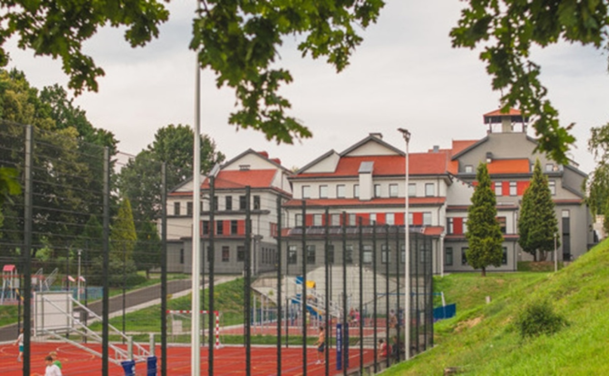 Kolejne wsparcie z KPO dla szkoły w Połomi. Powstanie laboratorium sztucznej inteligencji - Serwis informacyjny z Raciborza - naszraciborz.pl