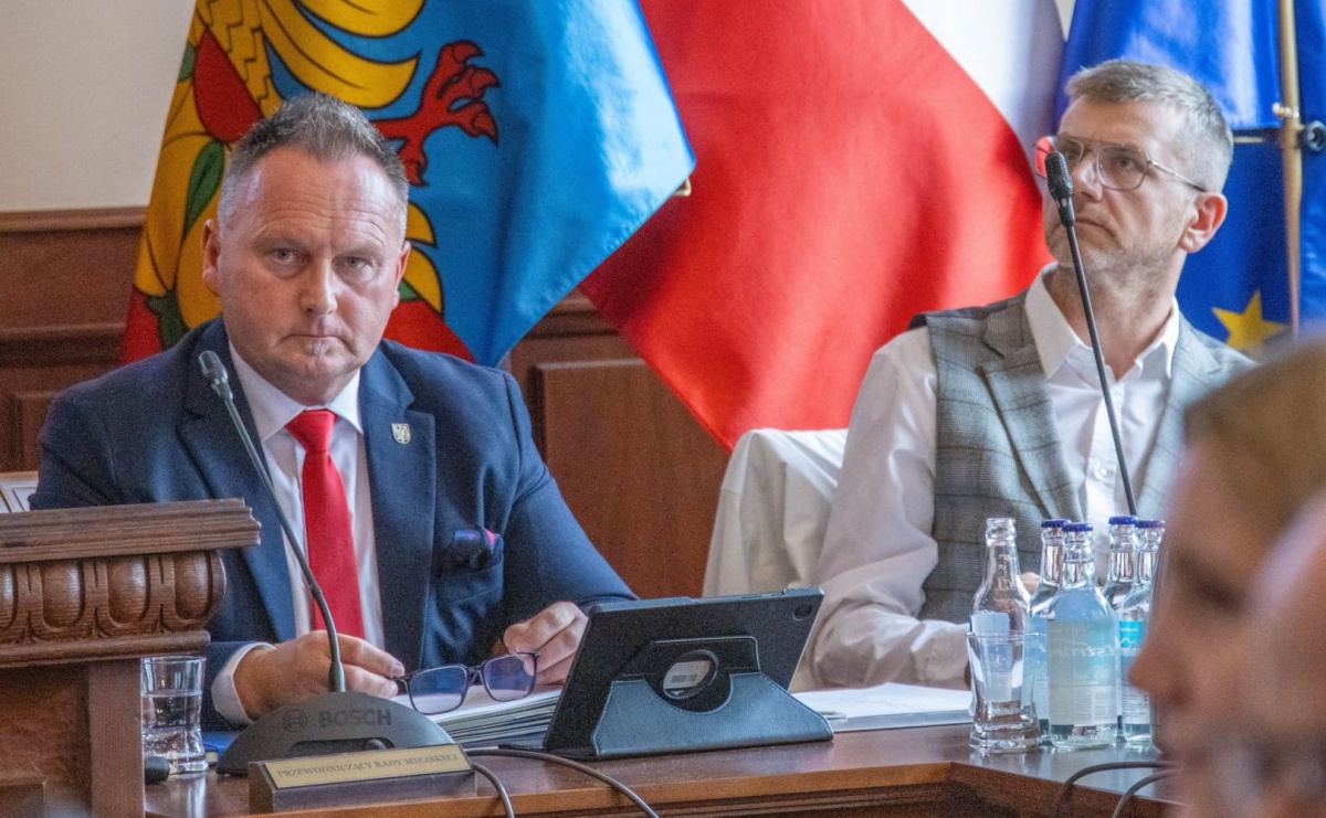 Nowe inwestycje, drogi i zmiany w budżecie. Co zdecydowali radni Wodzisławia Śląskiego? - Serwis informacyjny z Raciborza - naszraciborz.pl