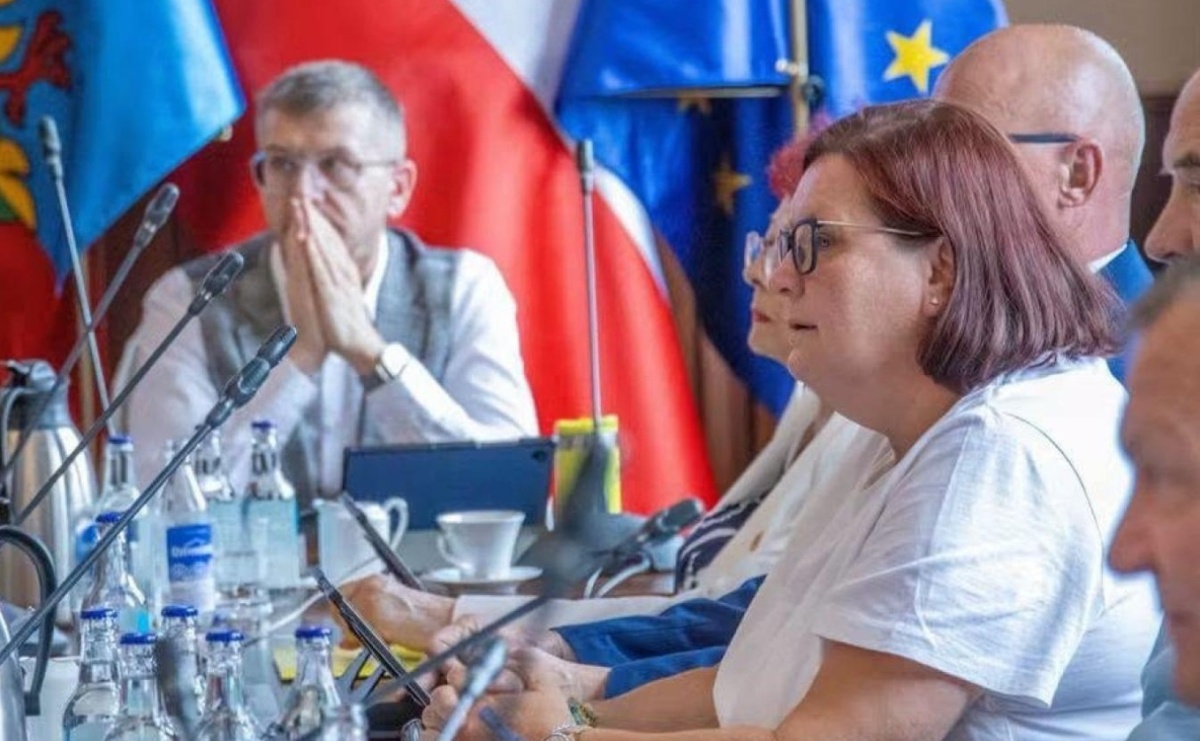 Radna pyta o Fundusz Aktywności Mieszkańca. Dlaczego odrzucono wniosek na Jarmark Bożonarodzeniowy? - Serwis informacyjny z Raciborza - naszraciborz.pl