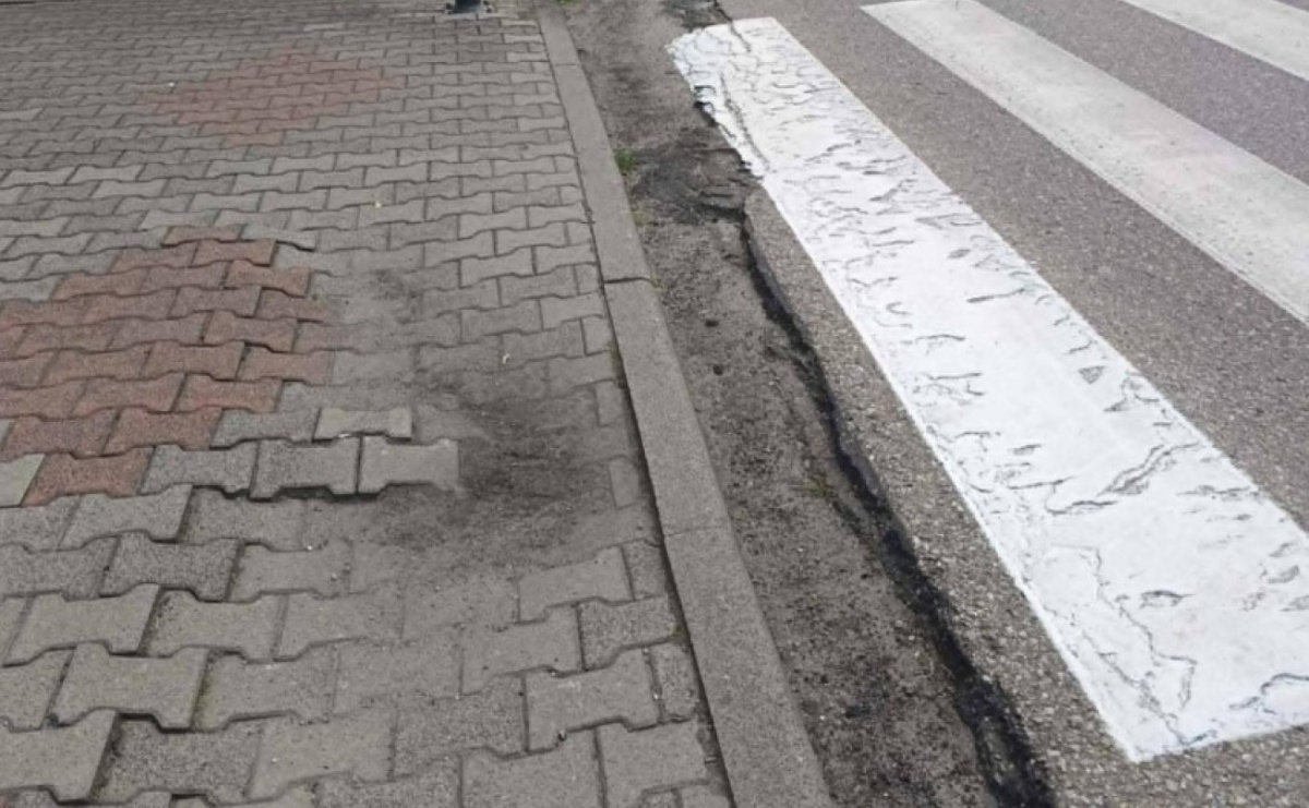 Wózkiem przez centrum? Radny alarmuje: bariery utrudniają życie mieszkańcom - Serwis informacyjny z Raciborza - naszraciborz.pl
