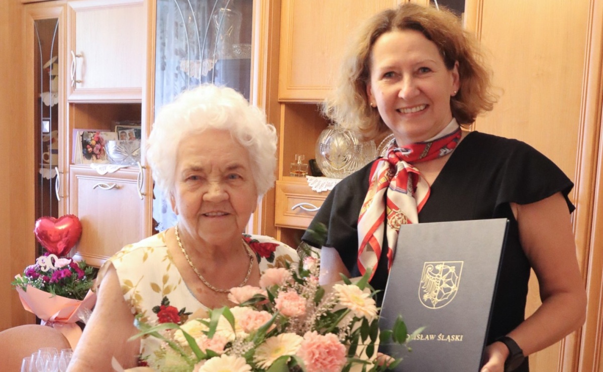 90 lat życia i wspomnień. Wodzisławska jubilatka świętowała wyjątkowe urodziny - Serwis informacyjny z Raciborza - naszraciborz.pl