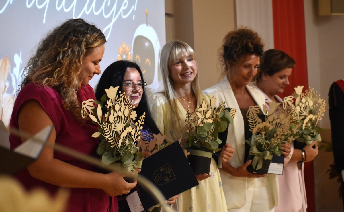 10 lat PCKZiU. Jubileusz, awanse nauczycieli i nowoczesne technologie na inaugurację roku szkolnego - Serwis informacyjny z Raciborza - naszraciborz.pl