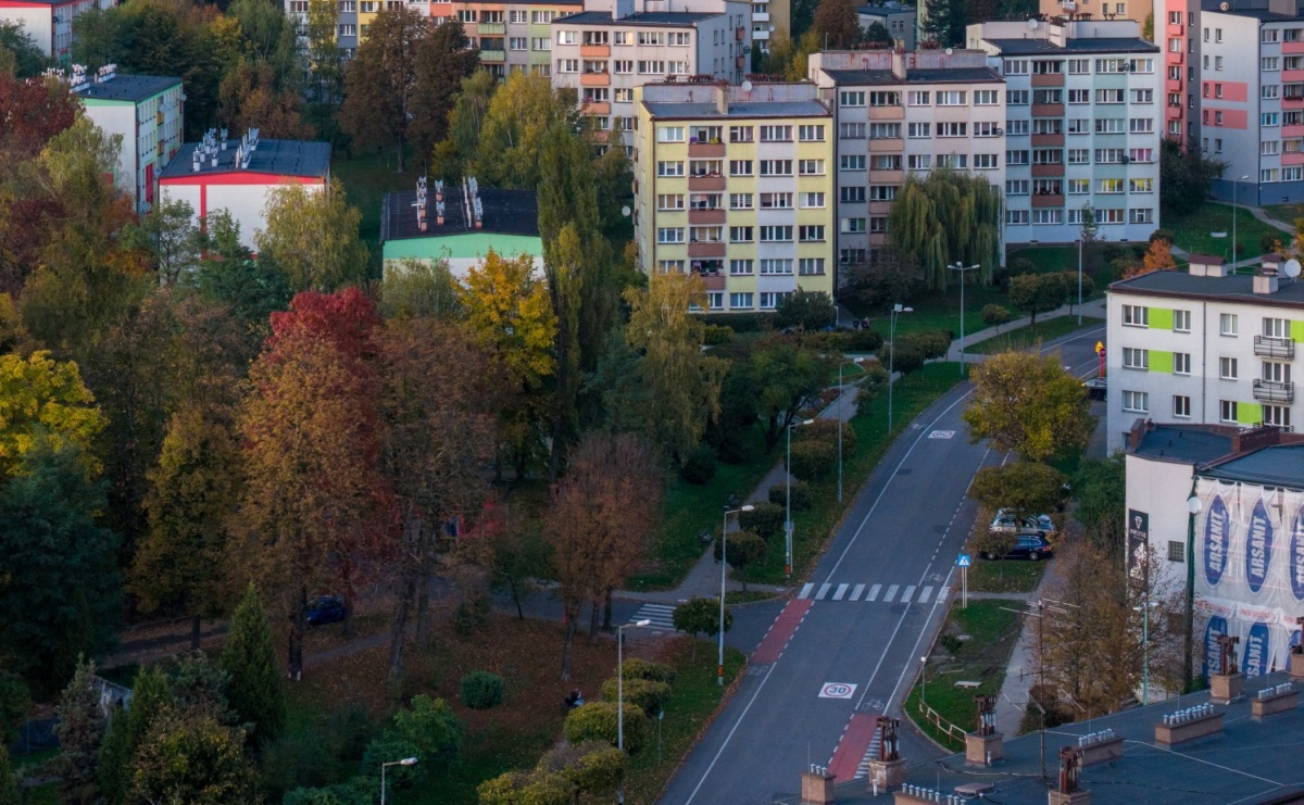 Inteligentne przejścia dla pieszych w Wodzisławiu. Miasto poznało oferty na dwie nowe inwestycje - Serwis informacyjny z Raciborza - naszraciborz.pl